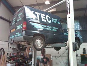 Van-on-lift